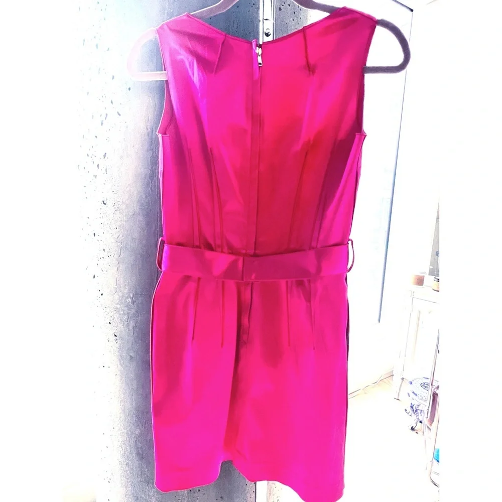 💝 Dolce & Gabbana Magenta Satin Sleeveless Belted Cocktail Dress 💝 - Picture 3 of 12